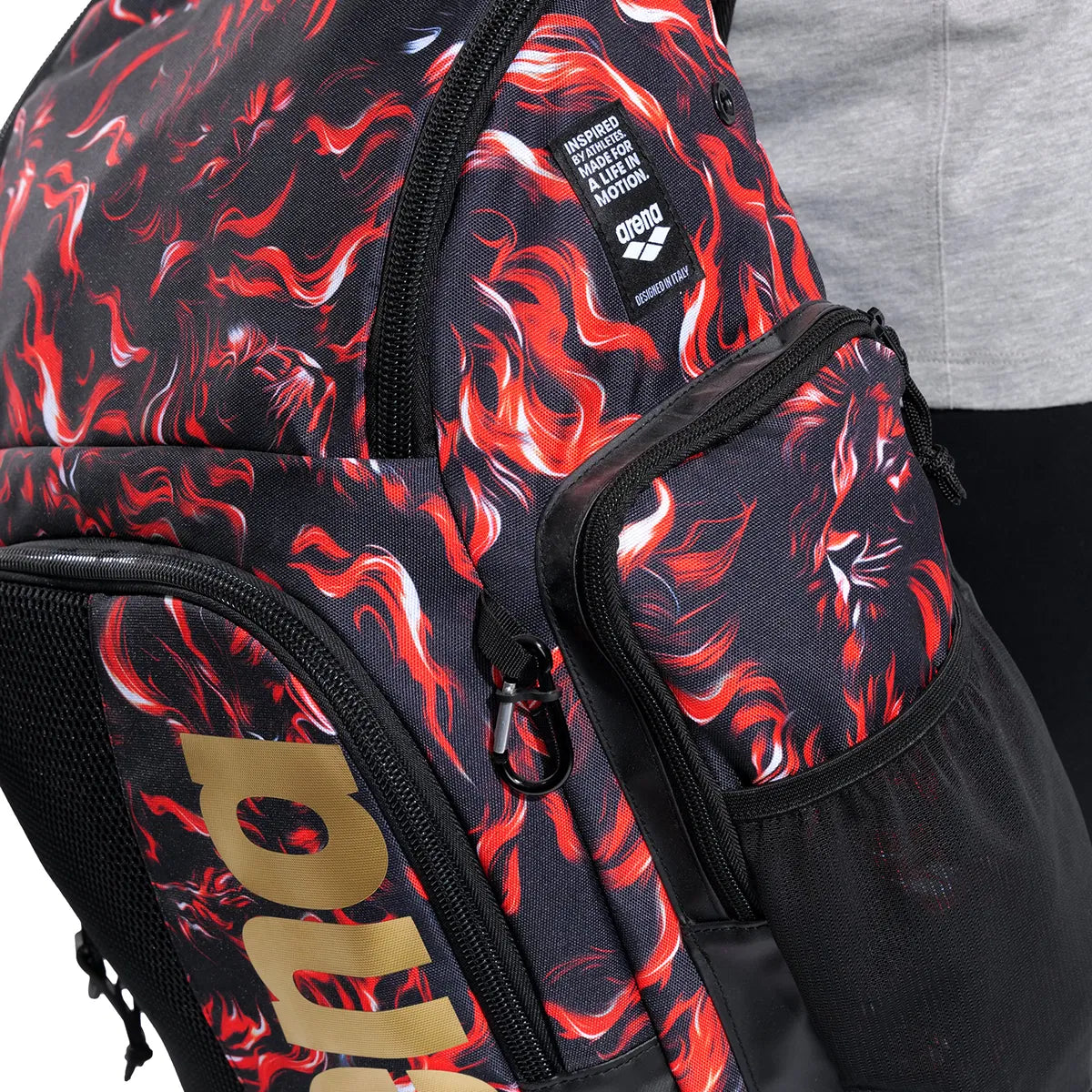 Spiky III Backpack 45 L Arena Flames